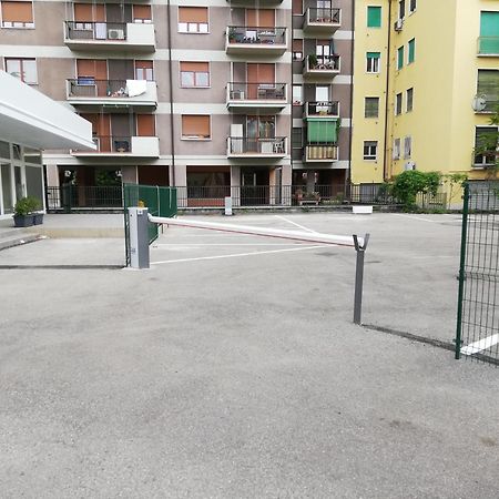 Casa Farinati Appartement Verona Buitenkant foto