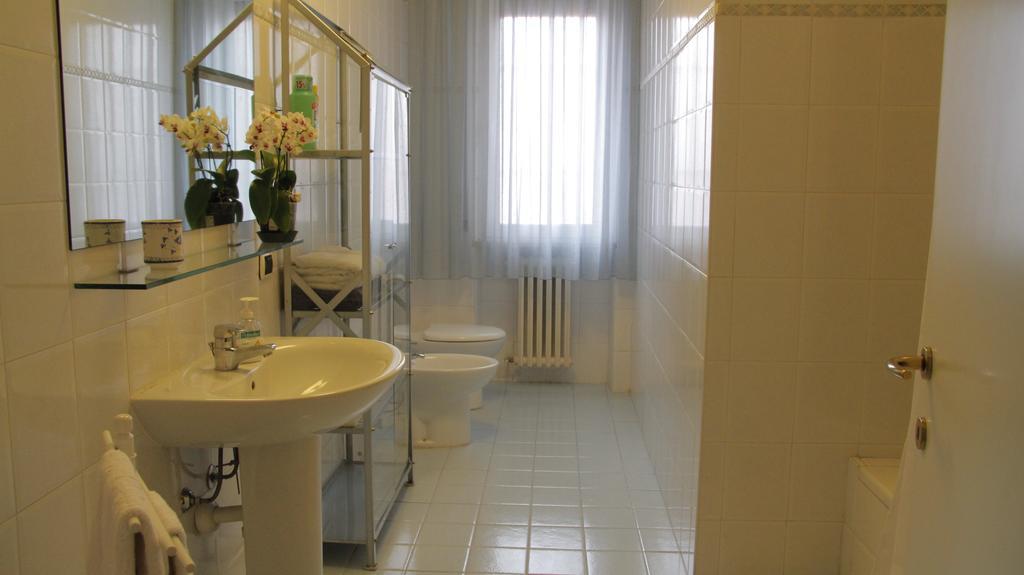 Casa Farinati Appartement Verona Kamer foto